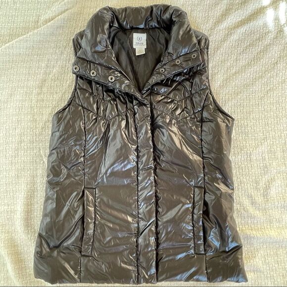 IZOD black puff vest, size S - Picture 7 of 12